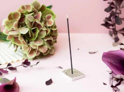 Karin Arbre Sacré Santal 40 Batonnets -CHIN MUDRA Soldes karin arbre sacre santal 1669304261637f8fc512116