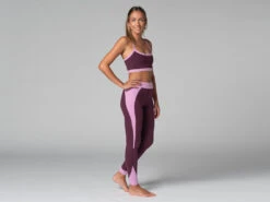 Legging De Yoga Bi-colore - Bio Prune Prune XS - 36 -CHIN MUDRA Soldes legging de yoga bi colore bio 16358496306181159e3285d