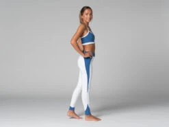Legging De Yoga Bi-colore - Bio Blanc Blanc XS - 36 12 Legging De Yoga Bi-colore - Bio Blanc Blanc XS - 36 -CHIN MUDRA Soldes legging de yoga bi colore bio 163584975361811619b6bf4