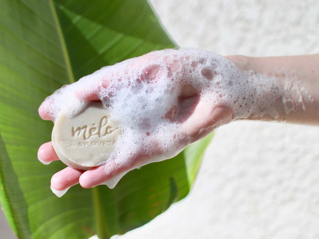 Shampoing Solide Cheveux Colorés 2 Shampoing Solide Cheveux Colorés – Image 2