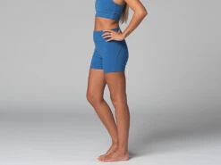 Short De Yoga Slim - Bio Bleu Bleu XS - 36 -CHIN MUDRA Soldes short de yoga slim bio 16358457726181068c318ca