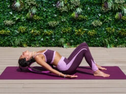 Tapis De Yoga Shiva Moon Prune -CHIN MUDRA Soldes tapis de yoga shiva moon 169098029464ca4fc633b1b