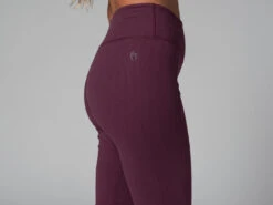 Yoga Legging Pocket - Bio Prune Prune XS - 36 17 Yoga Legging Pocket - Bio Prune Prune XS - 36 -CHIN MUDRA Soldes yoga legging pocket bio 1635848667618111db06bfc